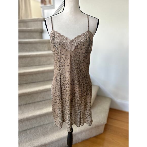 Victoria Secret Brown Tan Leopard Print Lace Trim Slip Nightie Lingerie - Picture 1 of 7
